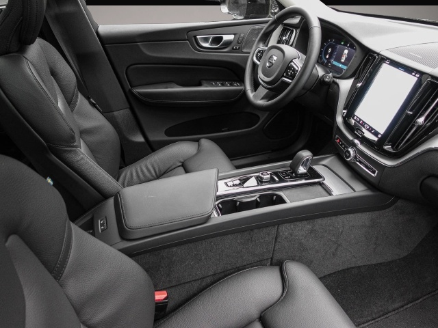 Volvo XC60 (03/2024, Hybrid (Benzin/Elektro))