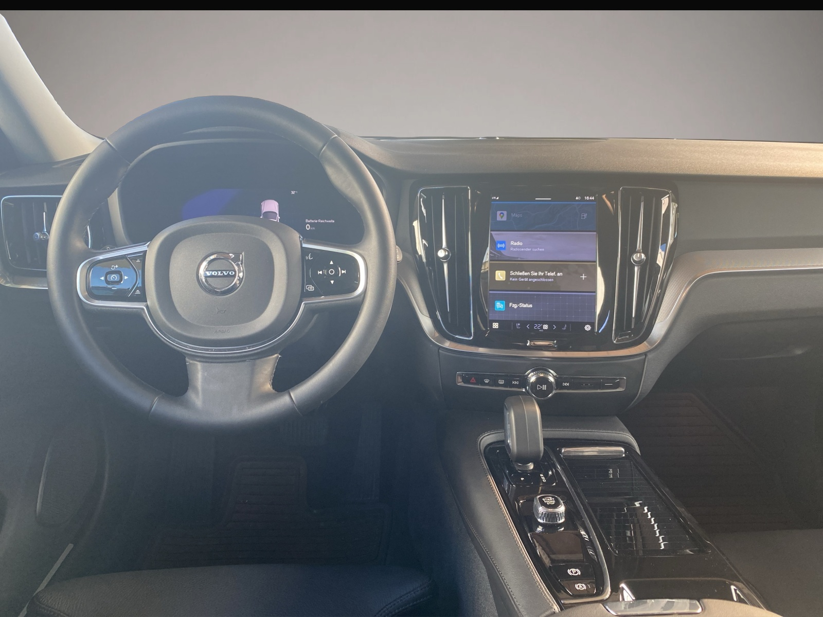 Volvo V60 (04/2023, )