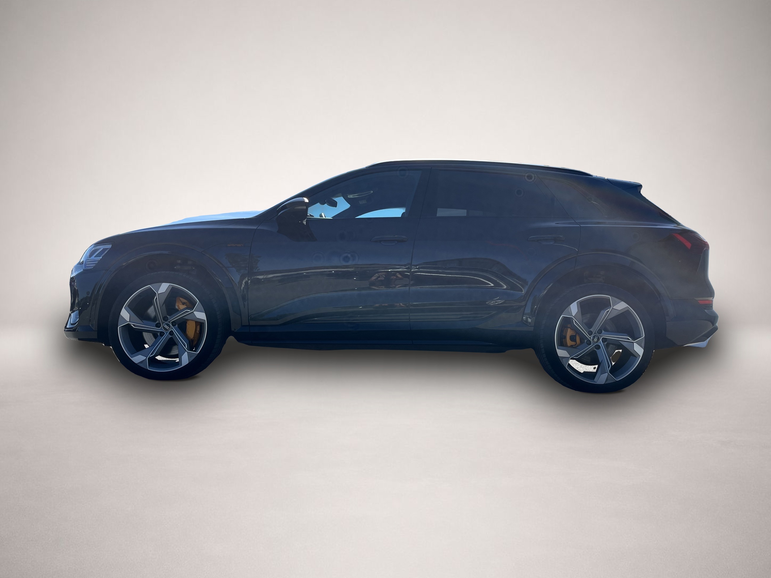 Audi e-tron (12/2022, ELECTRIC)