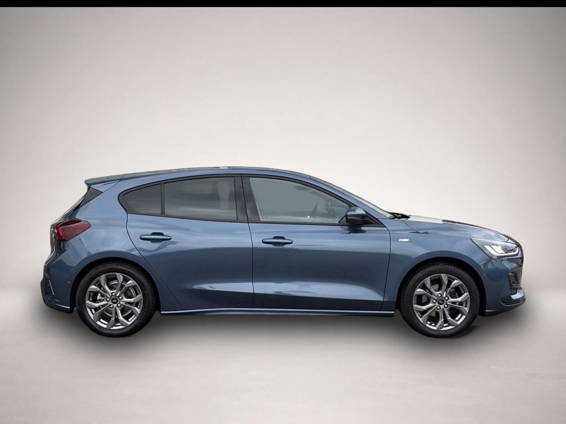Ford Focus (06/2022, Hybrid (Benzin/Elektro))