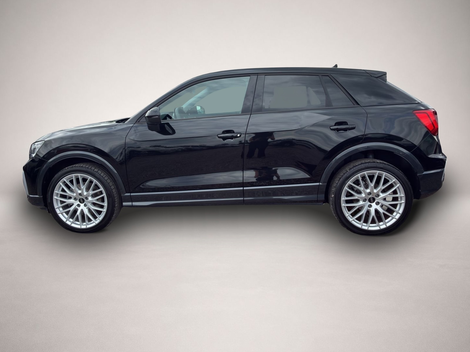 Audi Q2 (10/2025, )