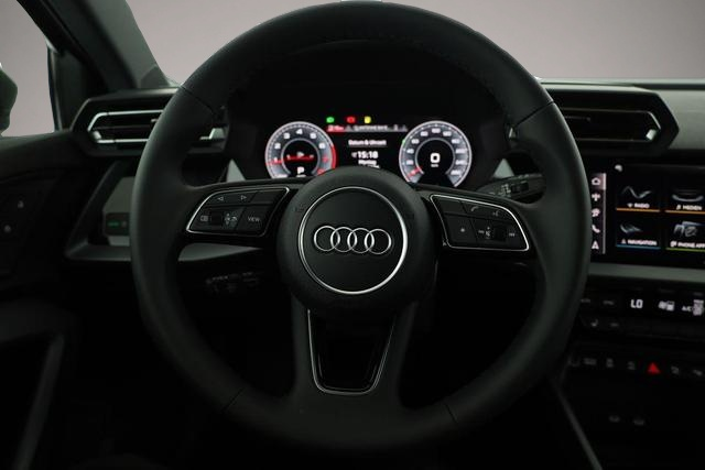 Audi A3 (04/2026, Benzin)
