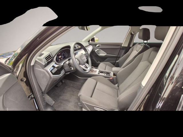 Audi Q3 (10/2020, Benzin)