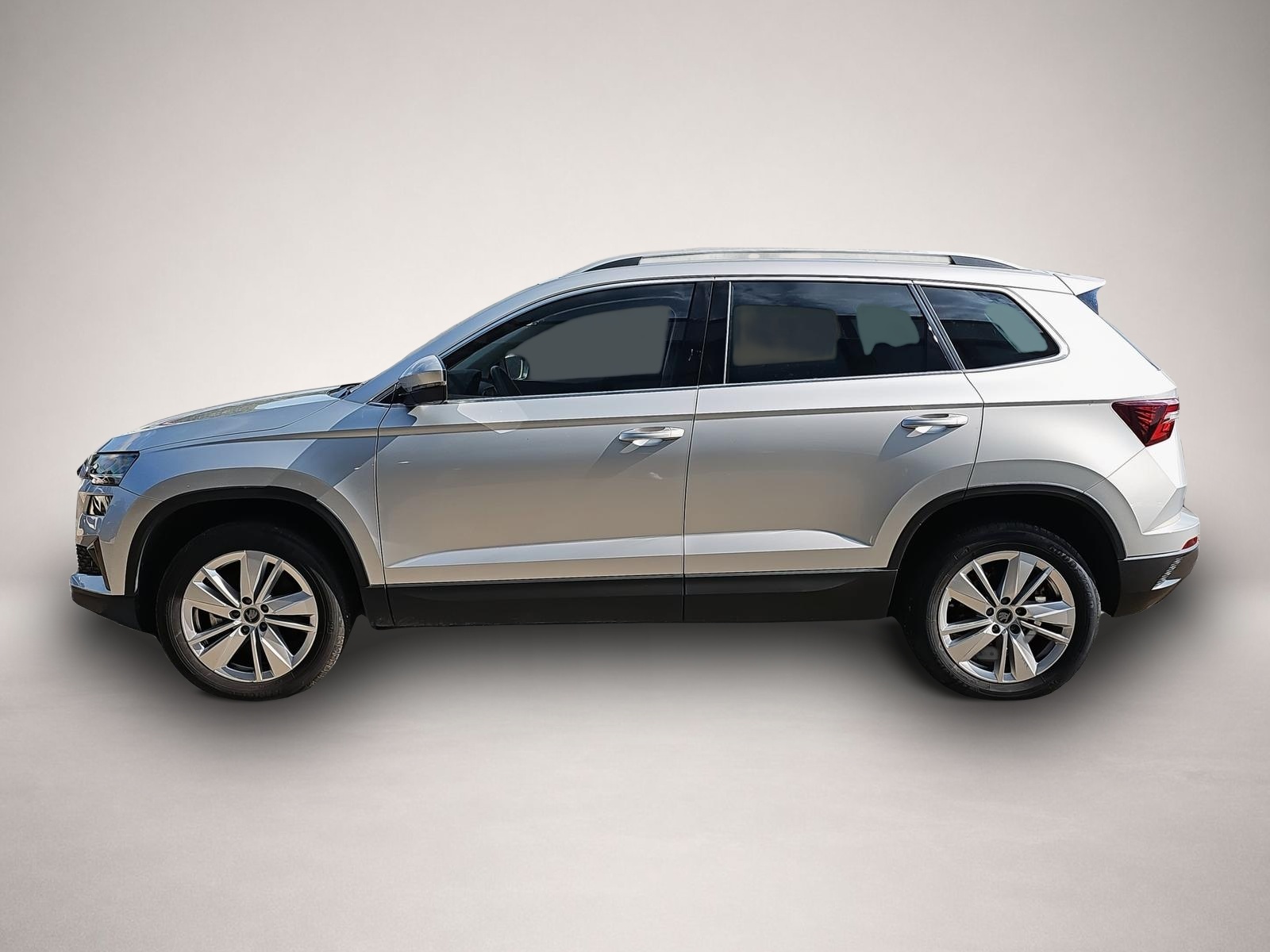 Skoda Karoq (03/2025, Benzin)