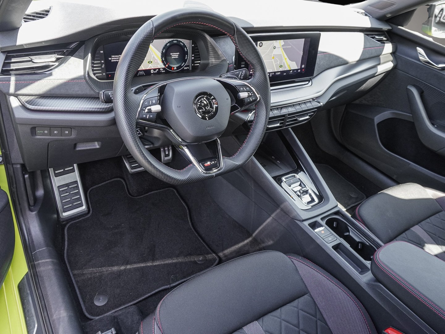 Skoda Octavia (06/2024, )
