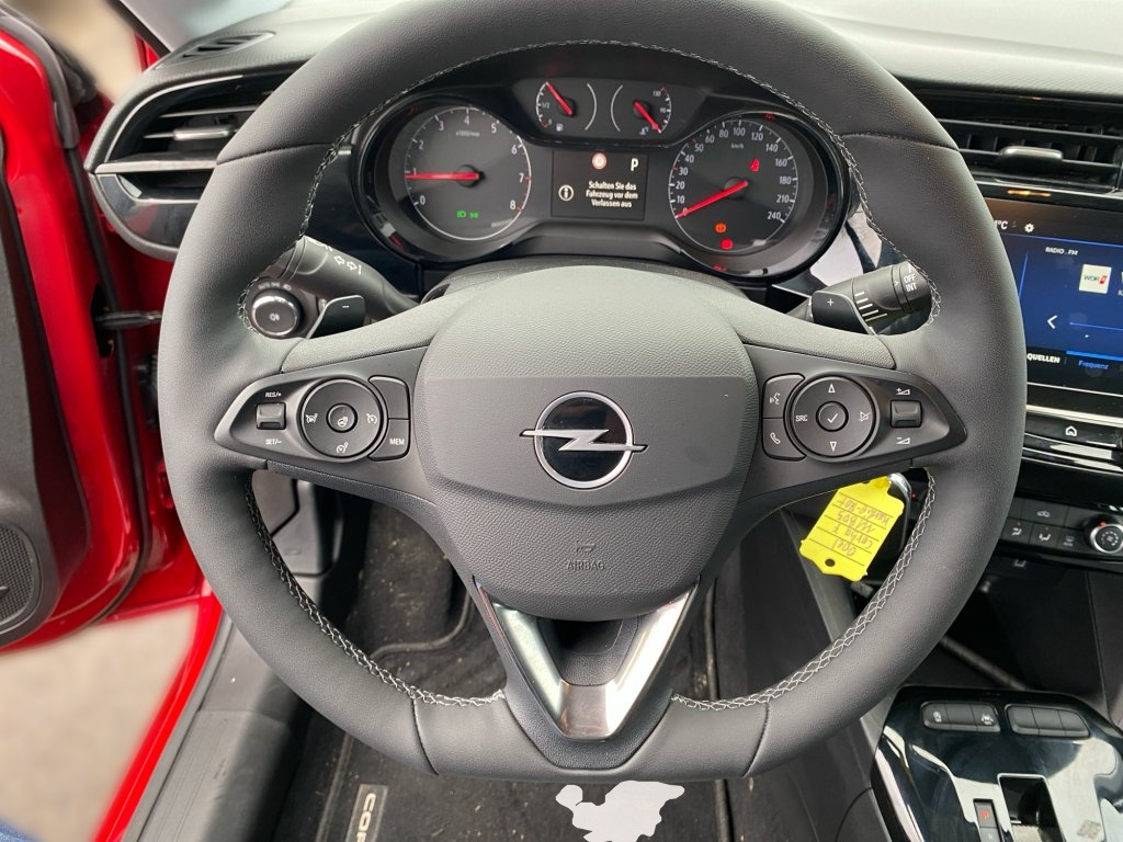 Opel Corsa (03/2025, Benzin)