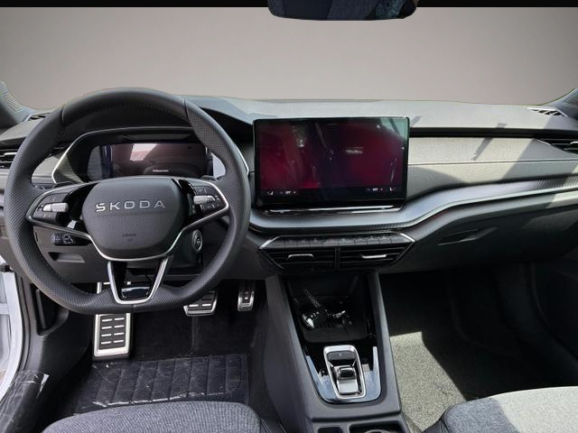 Skoda Octavia (06/2026, Benzin)