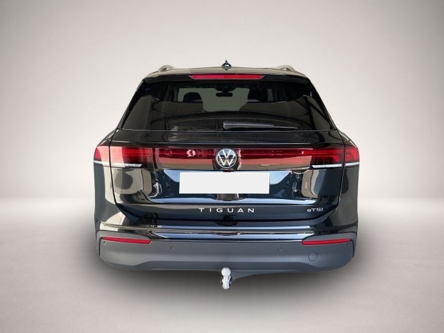 Volkswagen Tiguan (, Benzin)