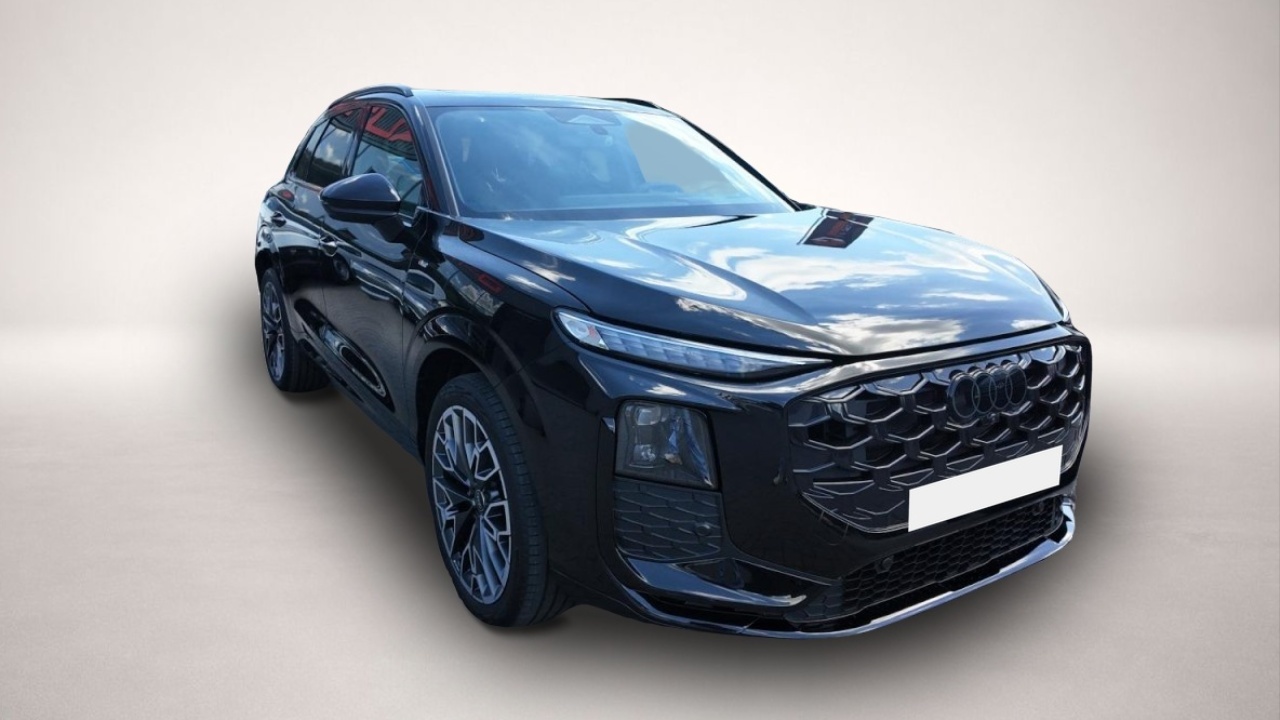 Audi Q3 (05/2026, Benzin)