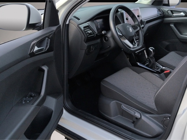 Volkswagen T-Cross (06/2024, Benzin)