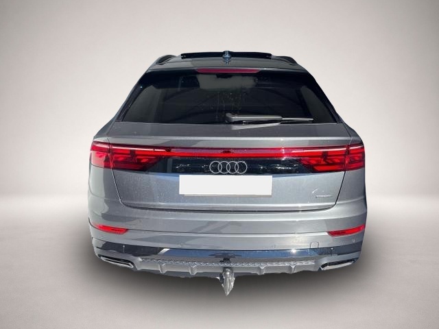 Audi Q8, image 5 of 5