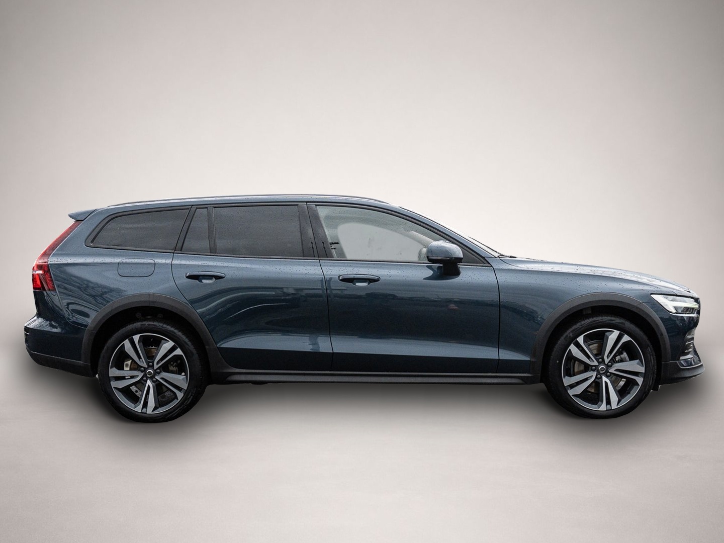 Volvo V60 Cross Country (02/2024, )