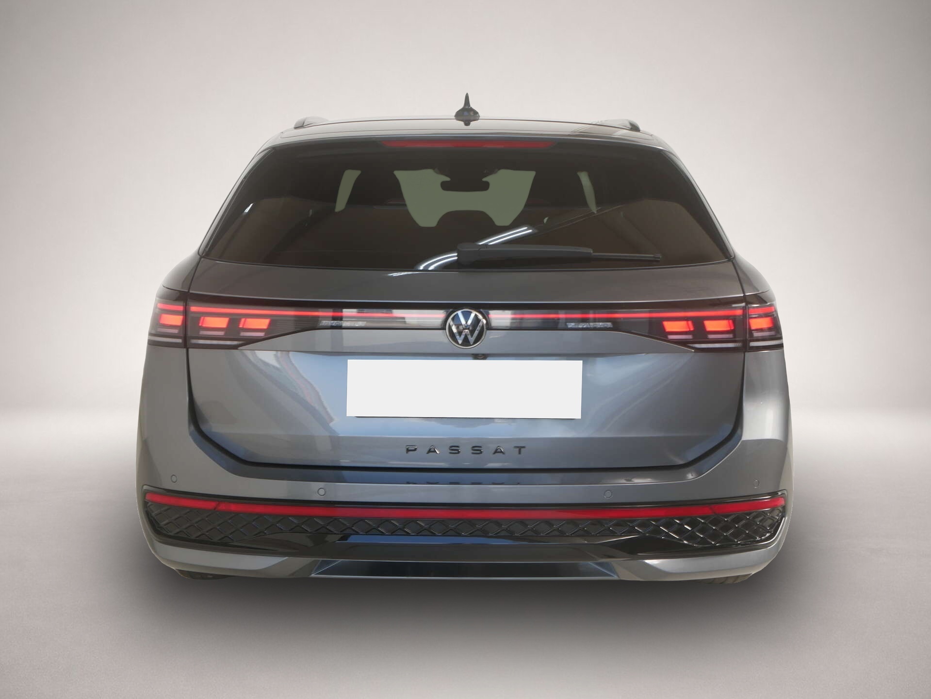 Volkswagen Passat (05/2025, Benzin)