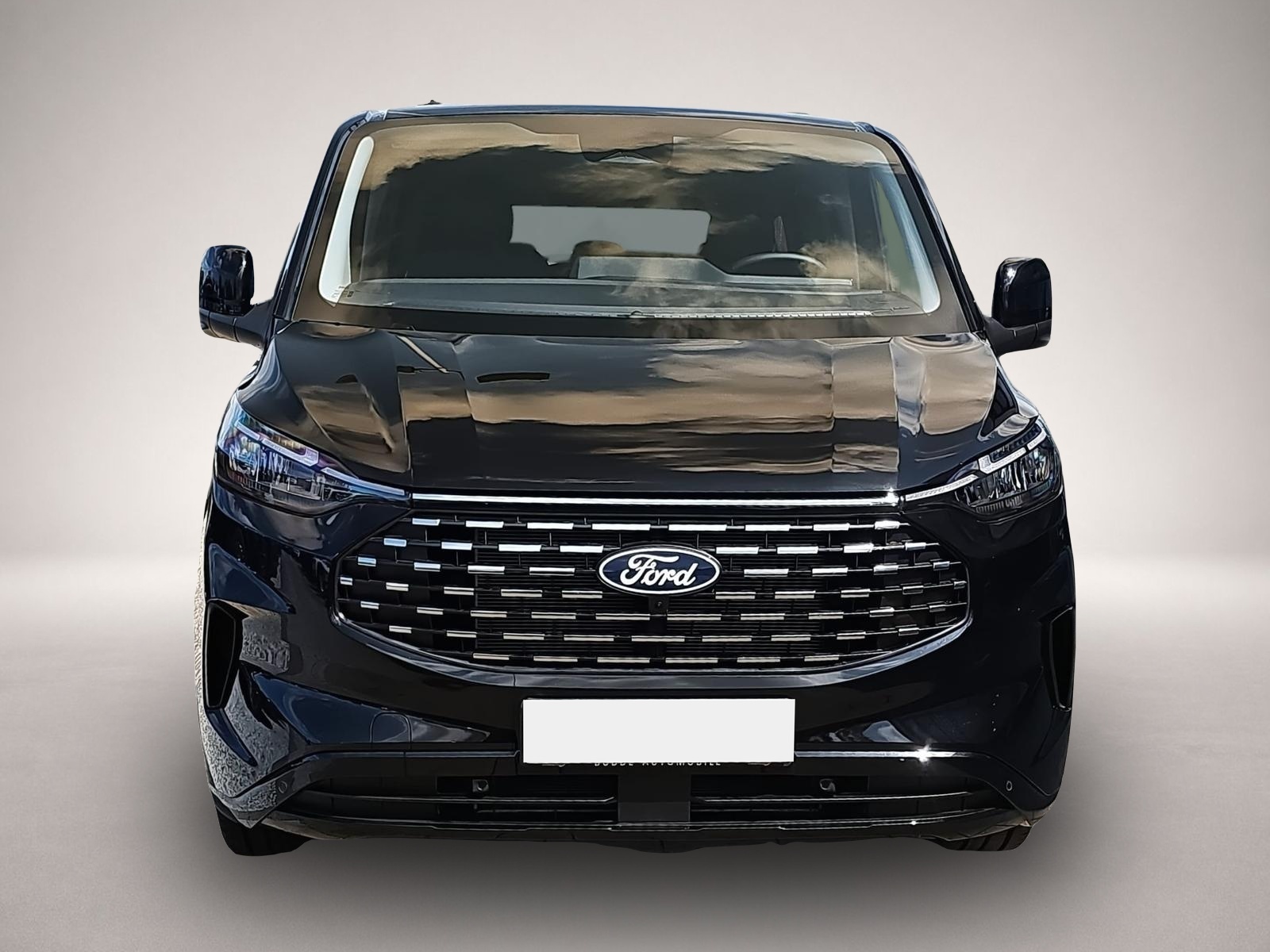 Ford Tourneo Custom (04/2026, Diesel)