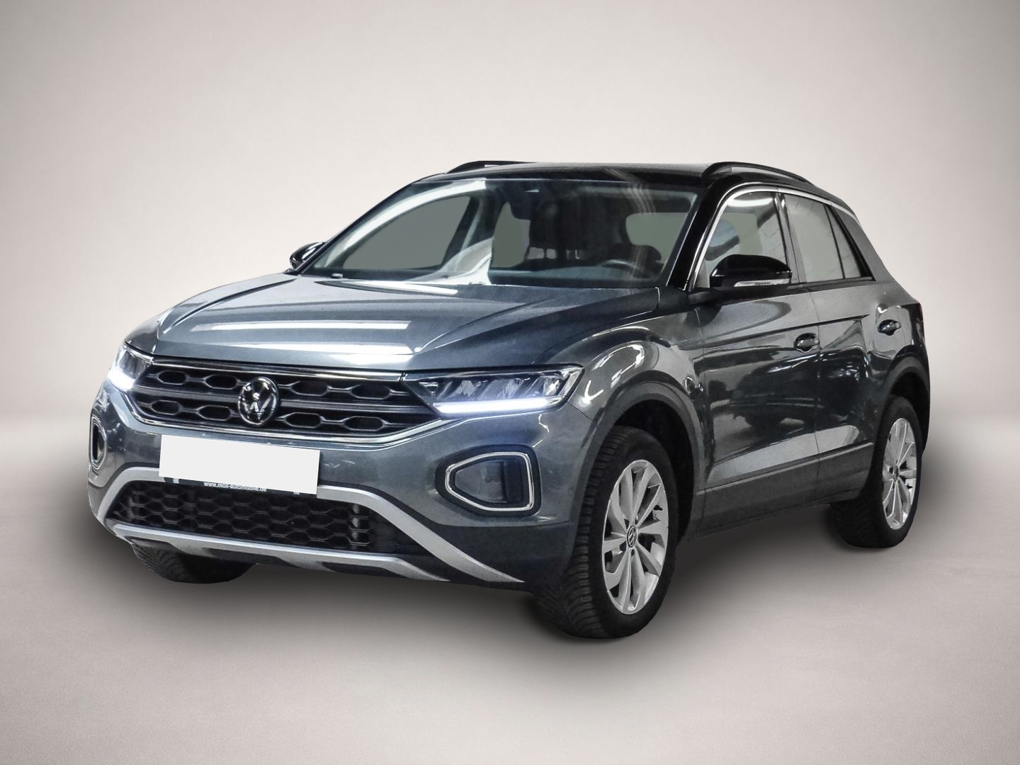 Volkswagen T-Roc (11/2023, Benzin)