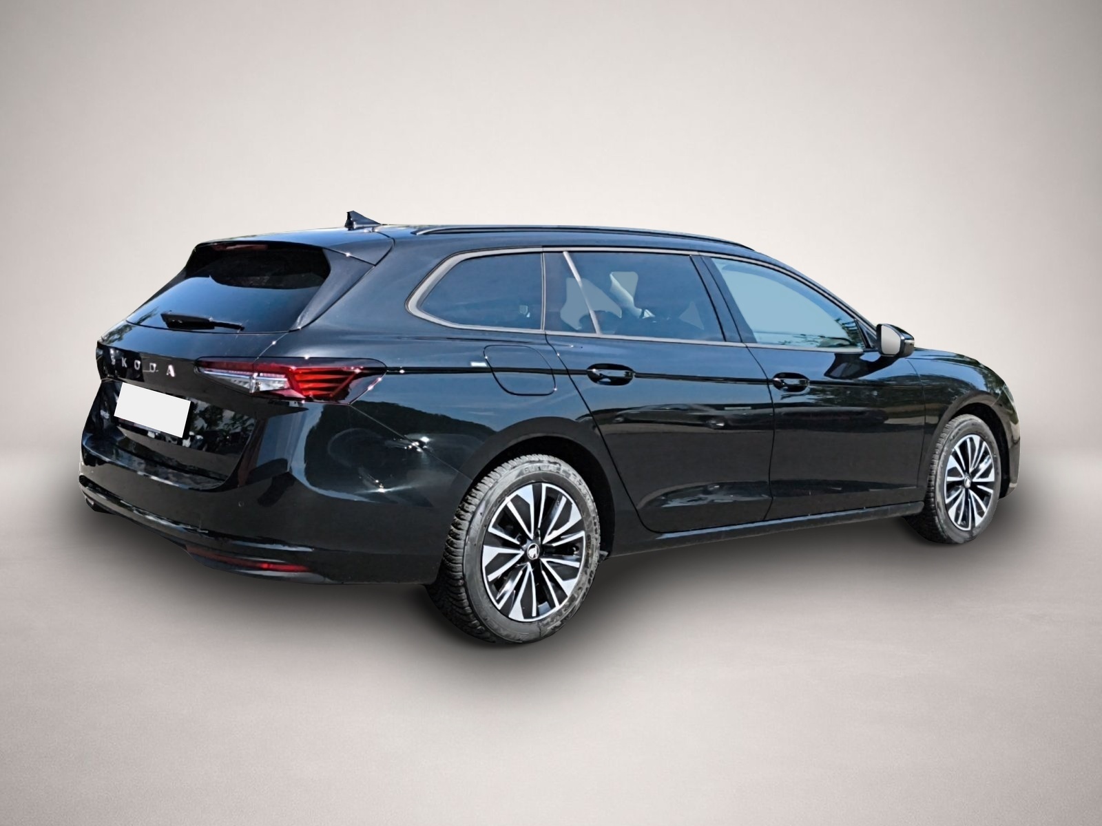 Skoda Superb (09/2025, Diesel)