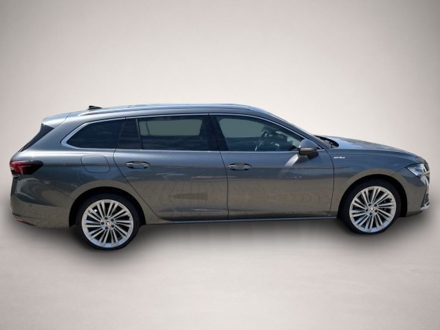 Skoda Superb (06/2024, Diesel)