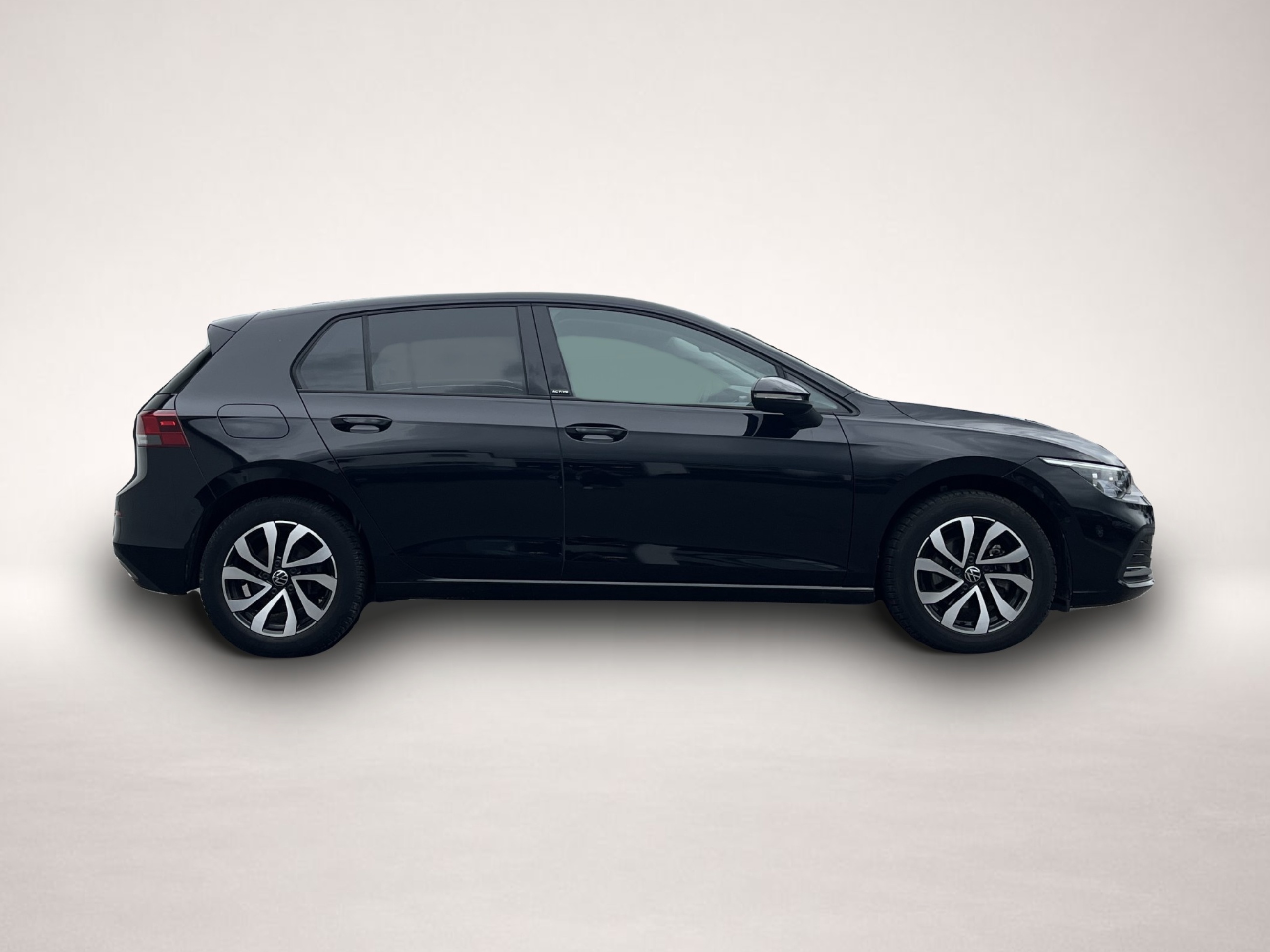 Volkswagen Golf (12/2022, Benzin)