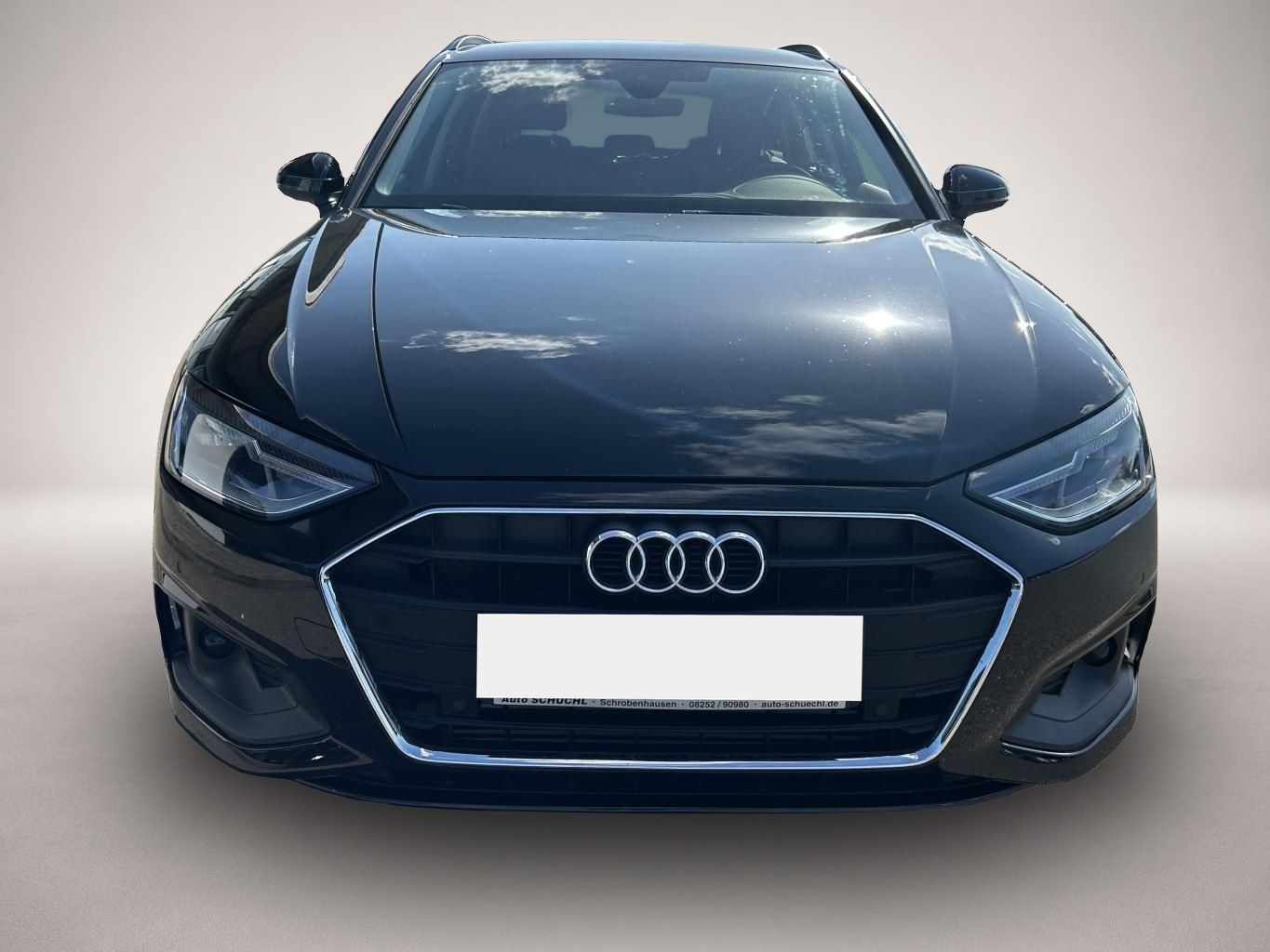 Audi A4 (08/2022, )