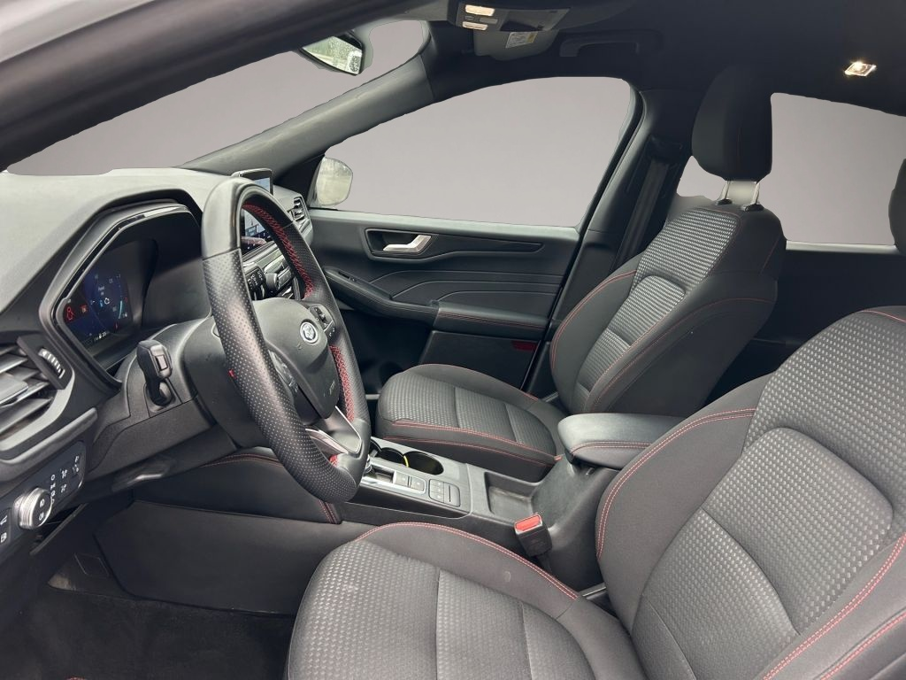 Ford Kuga (10/2022, )