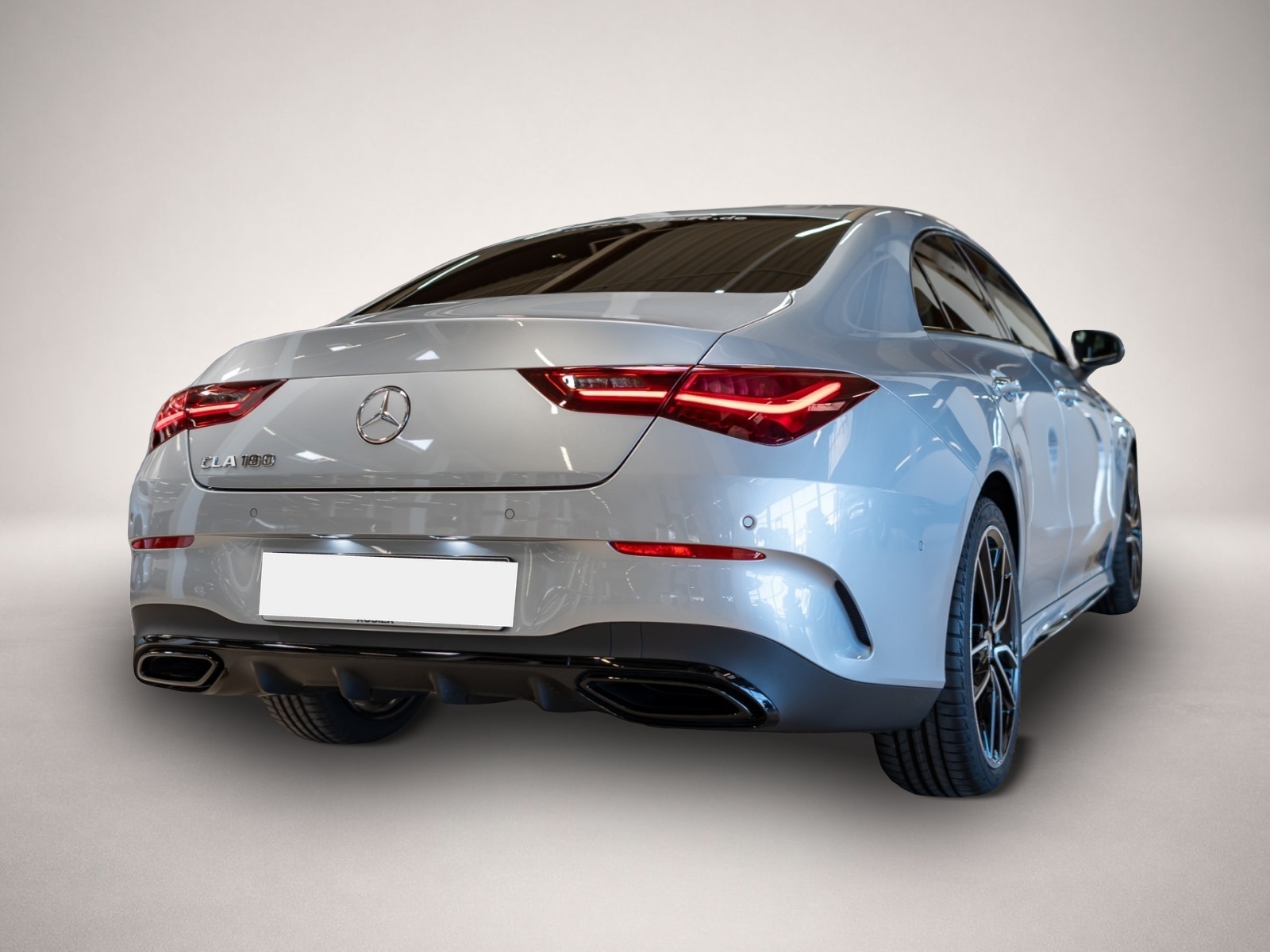 Mercedes-Benz CLA 180 (01/2026, Benzin)