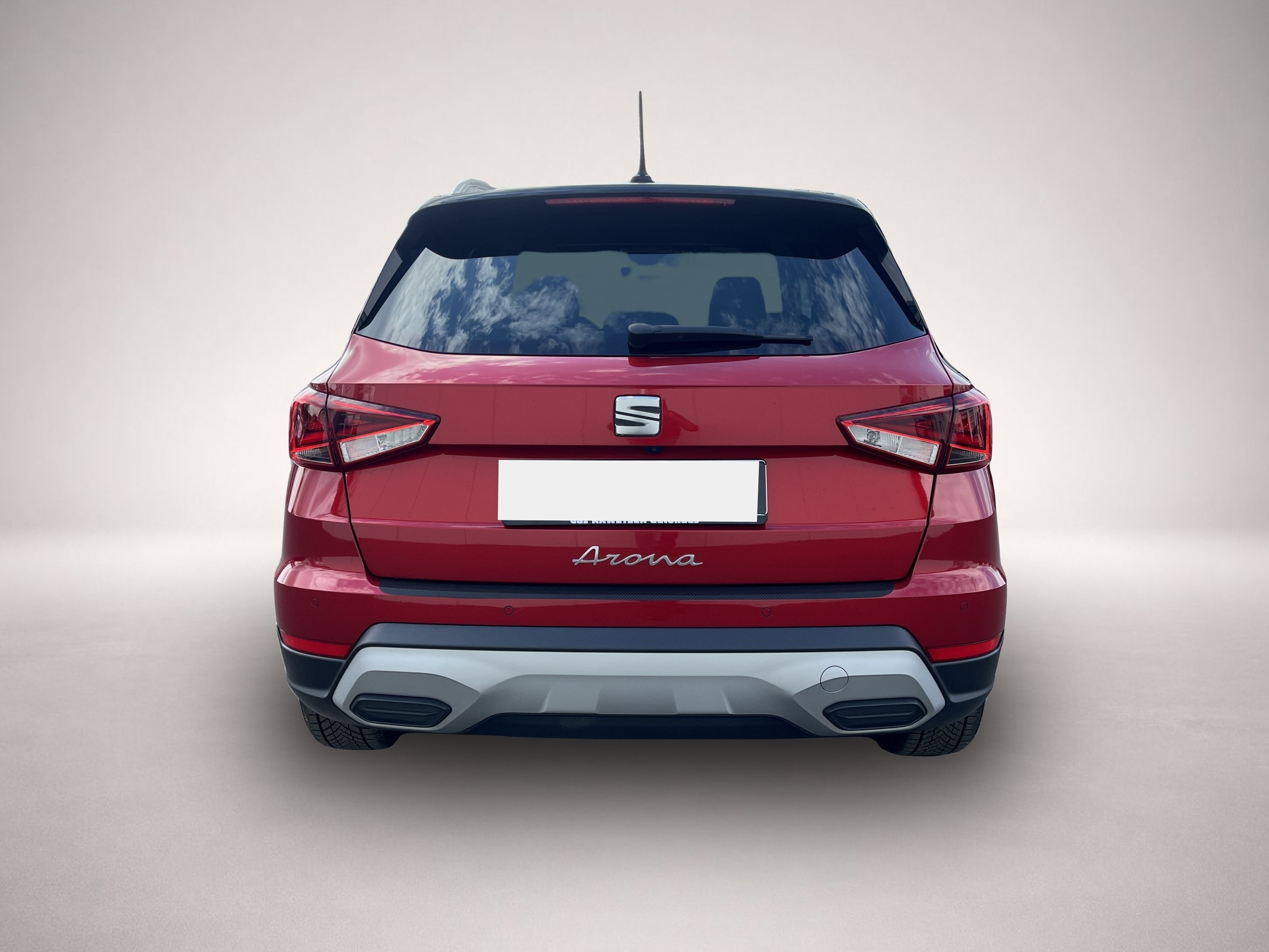 Seat Arona (03/2022, Benzin)