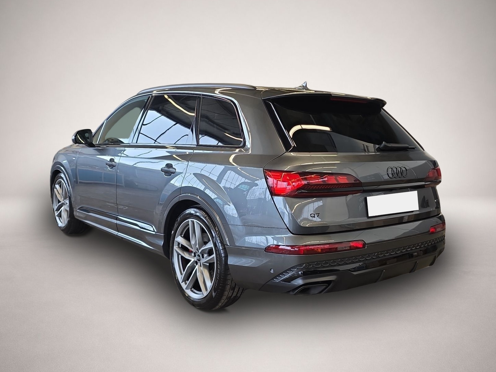 Audi Q7 (06/2025, Benzin)