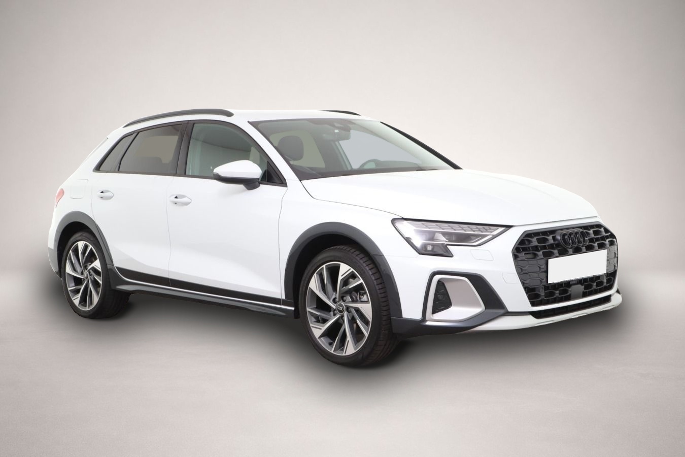 Audi A3 (07/2025, Hybrid (Benzin/Elektro))