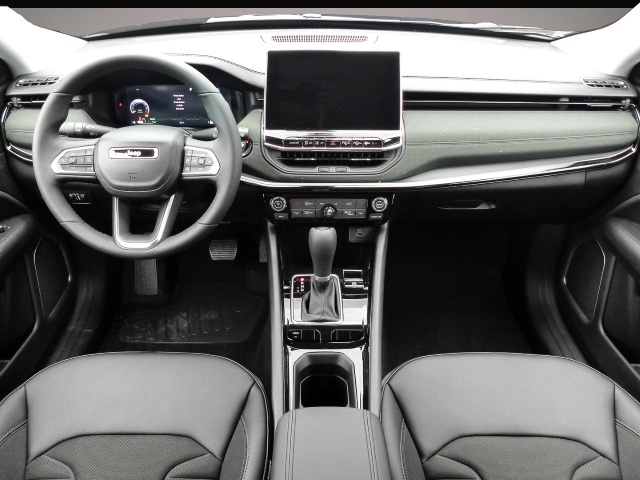 Jeep Compass (02/2025, Benzin)