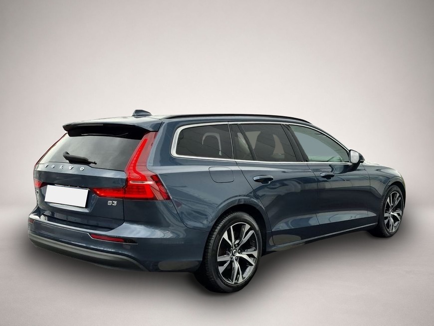 Volvo V60 (05/2024, Benzin)