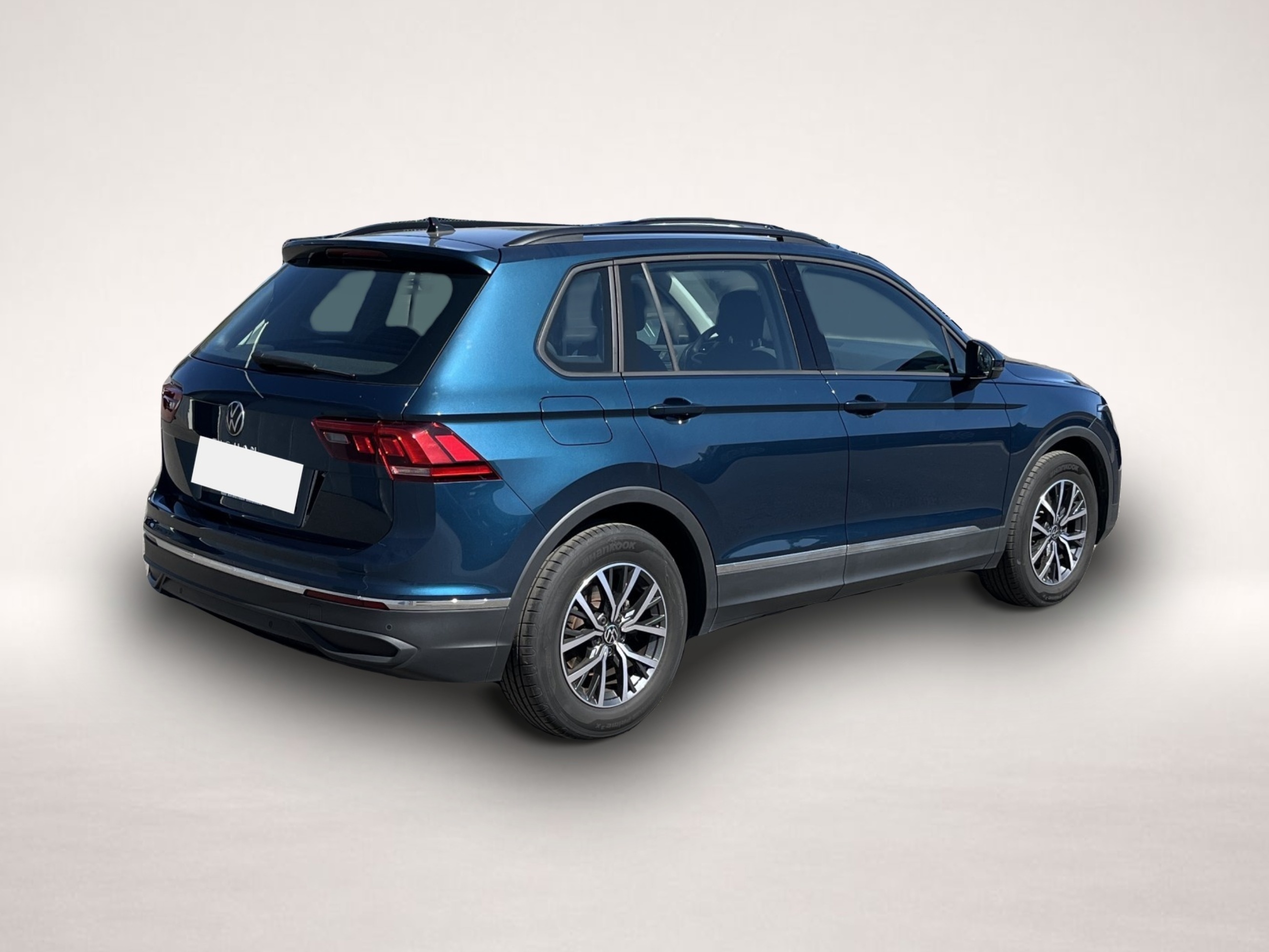 Volkswagen Tiguan (11/2023, Benzin)