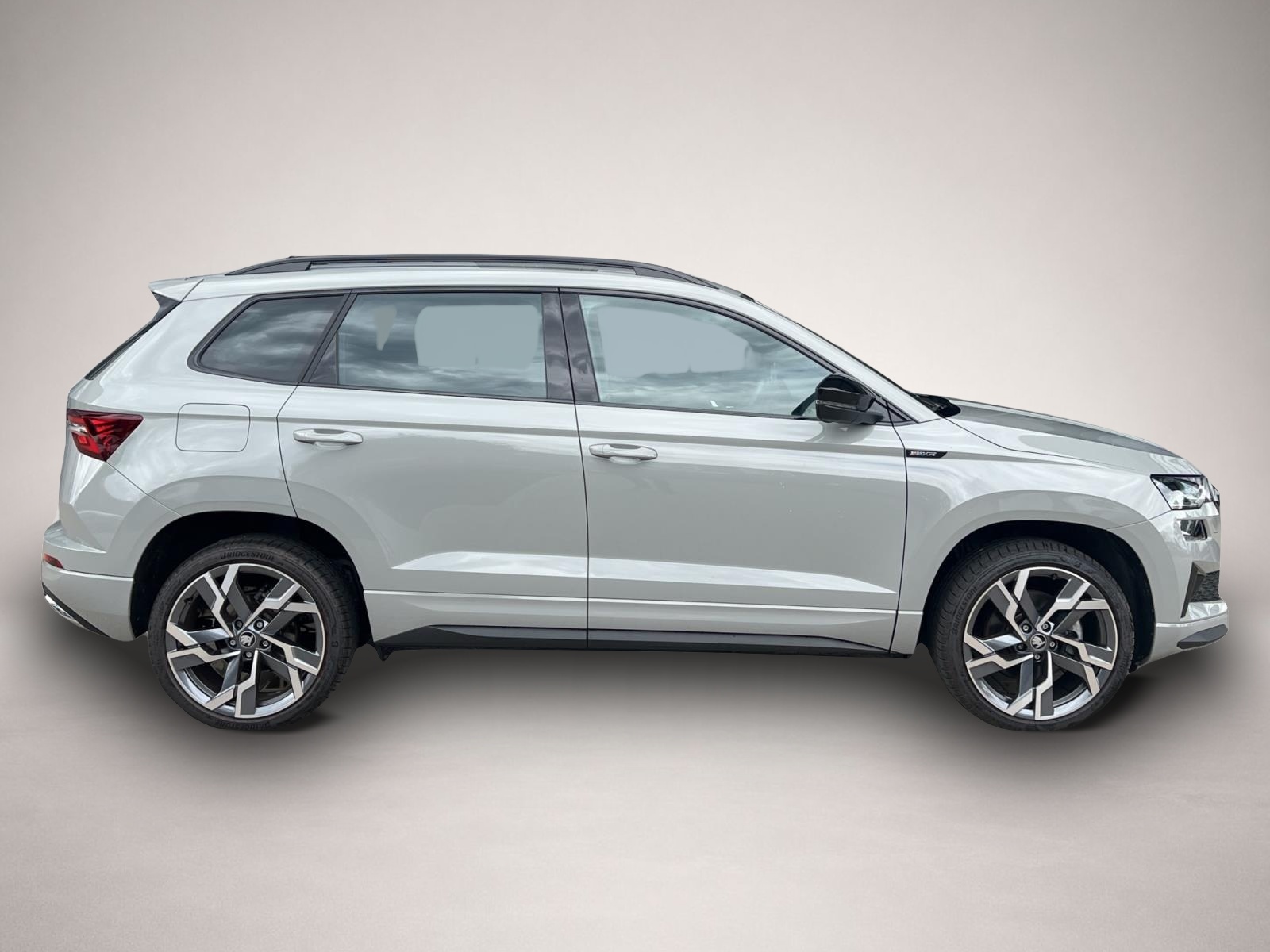 Skoda Karoq (10/2025, Benzin)
