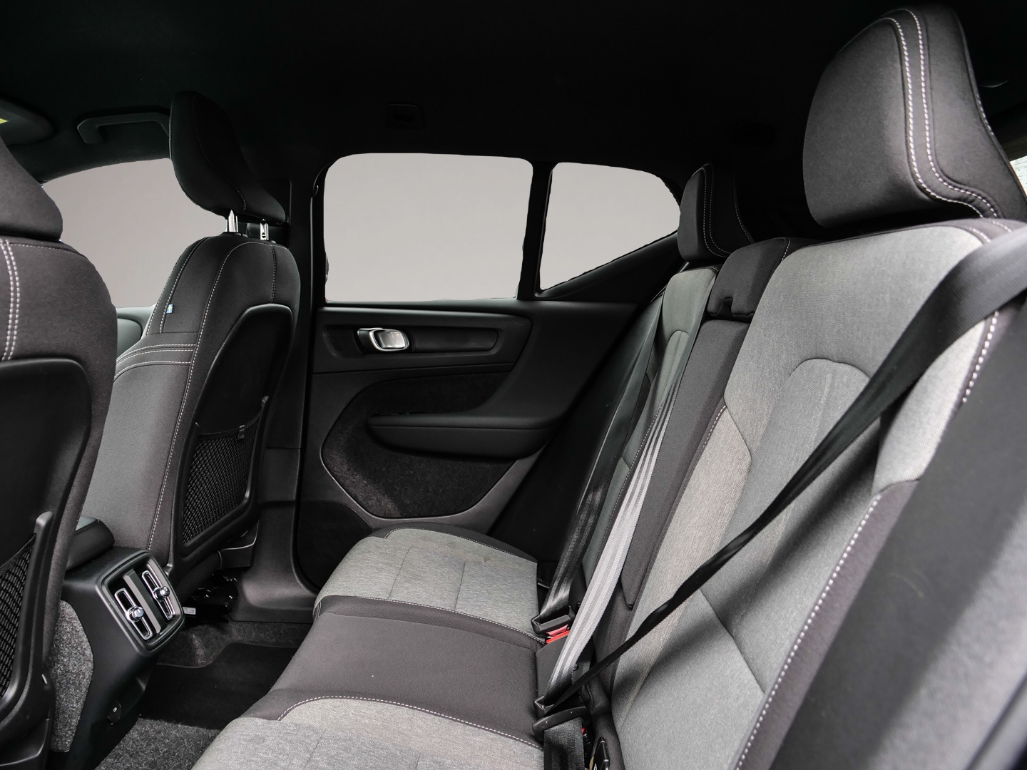 Volvo XC40 (07/2025, Benzin)