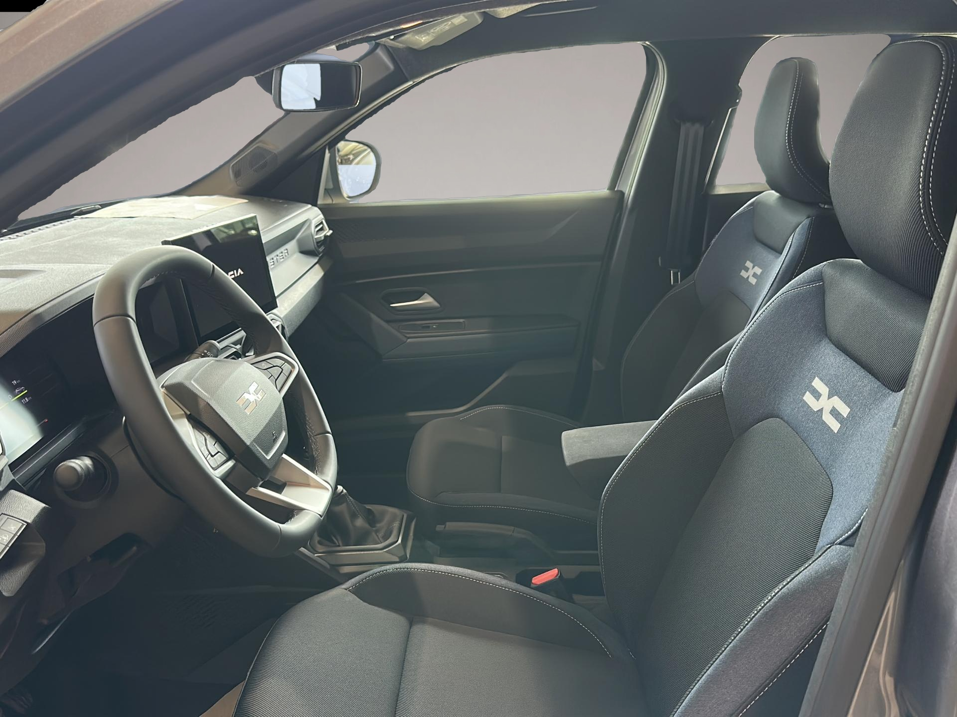 Dacia Duster (06/2025, Benzin)