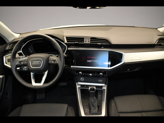 Audi Q3 (10/2025, )