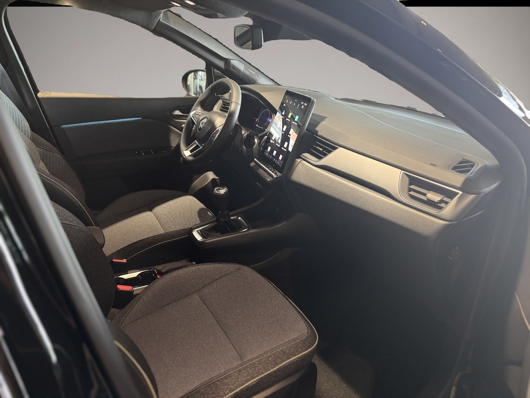 Renault Captur (09/2025, Benzin)