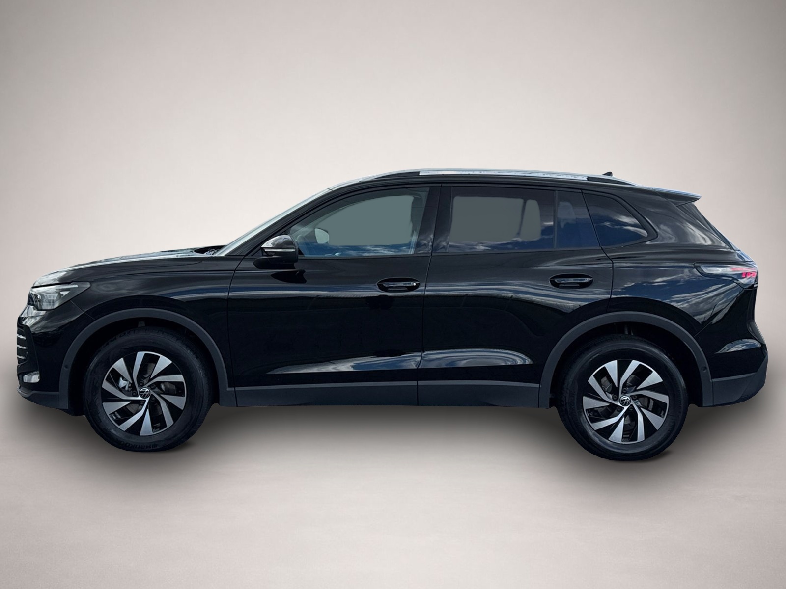 Volkswagen Tiguan (04/2026, Benzin)