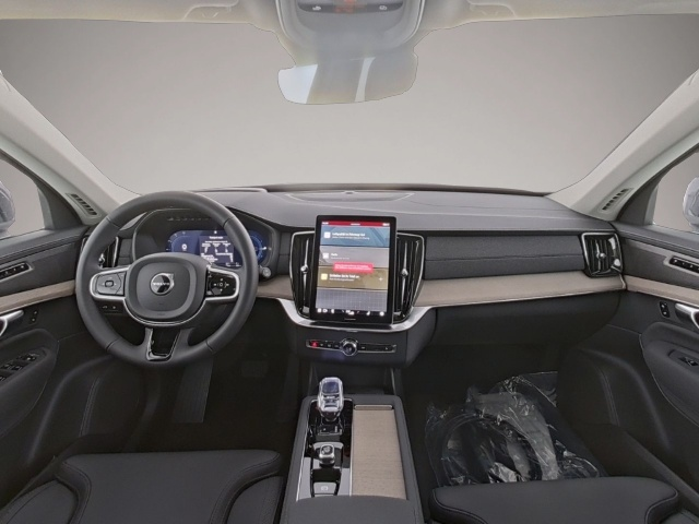 Volvo XC90 (06/2025, Hybrid (Benzin/Elektro))