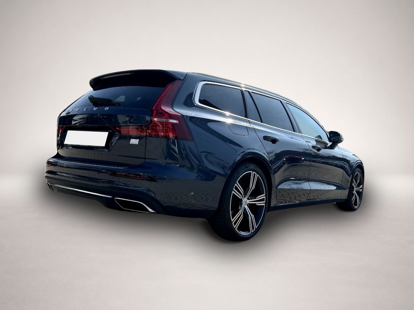 Volvo V60 (03/2022, )