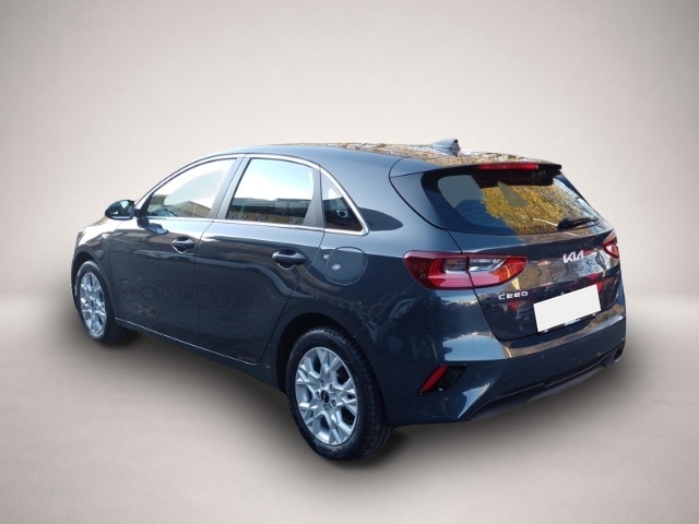 KIA cee'd / Ceed (01/2025, Benzin)