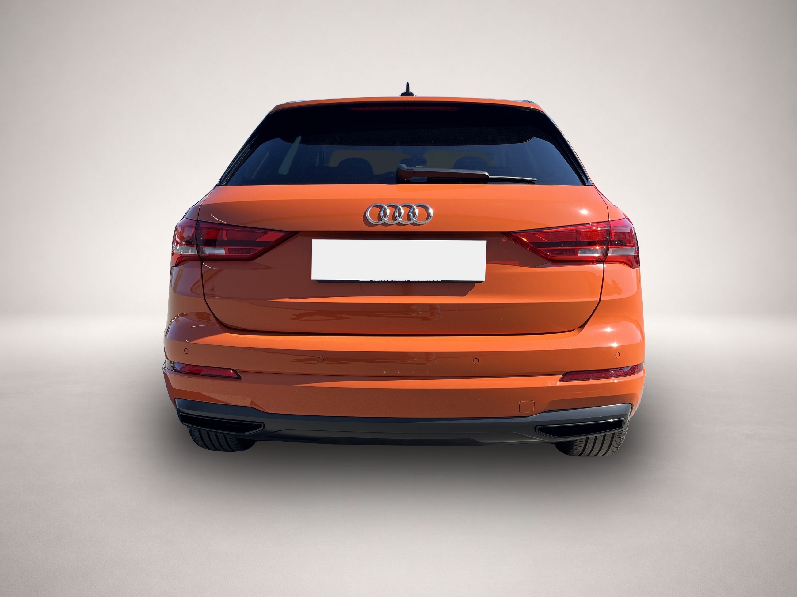 Audi Q3 (02/2023, Benzin)