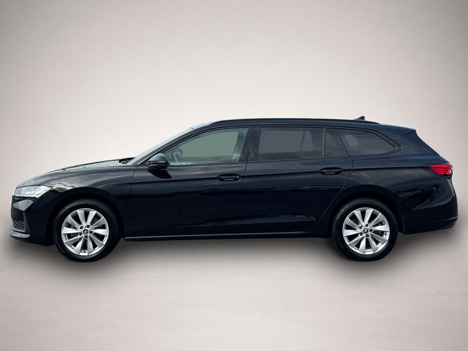 Skoda Superb (02/2025, Diesel)