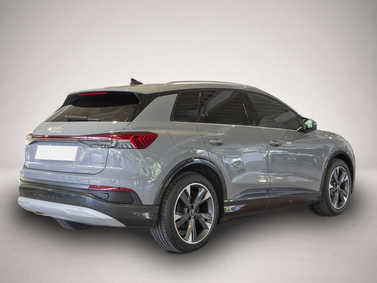 Audi Q4 e-tron (05/2023, ELECTRIC)
