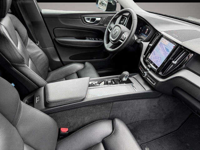 Volvo XC60 (02/2024, Diesel)