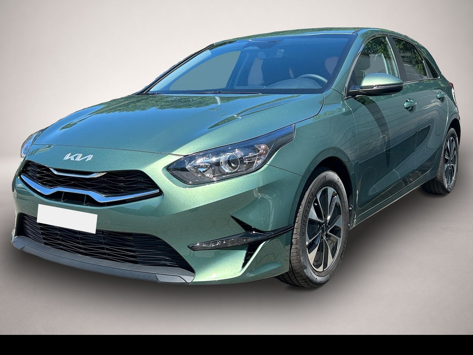 KIA cee'd / Ceed (12/2025, Benzin)