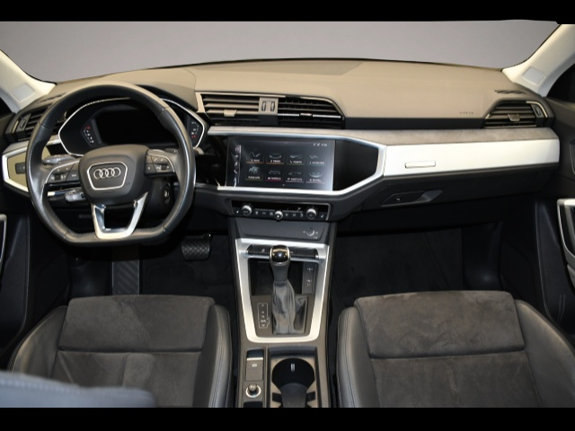 Audi Q3 (12/2020, Diesel)