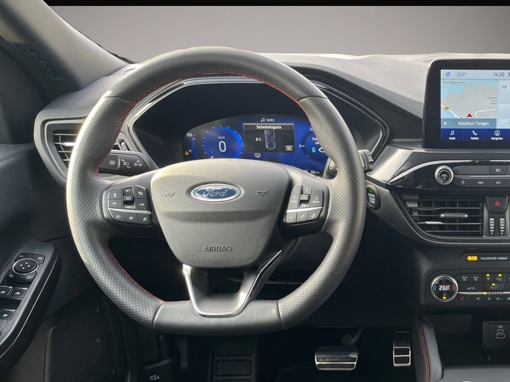 Ford Kuga (11/2022, )
