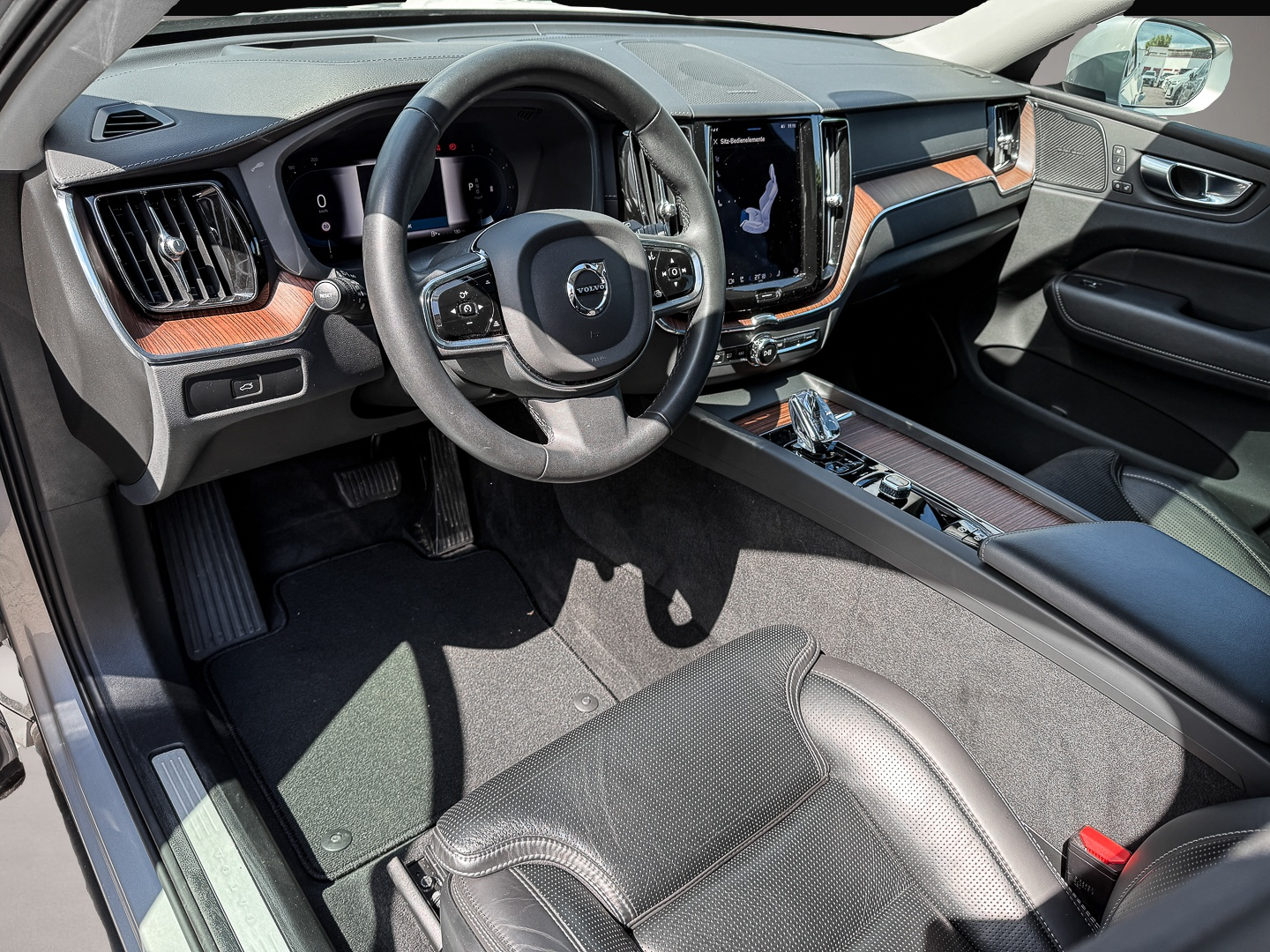 Volvo XC60 (01/2024, Diesel)
