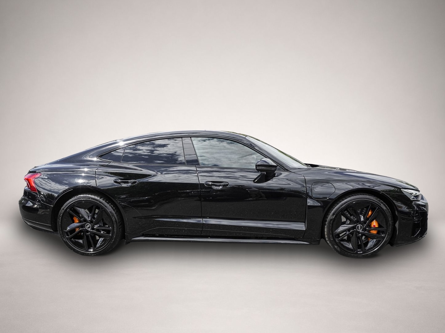 Audi RS e-tron GT (06/2023, ELECTRIC)