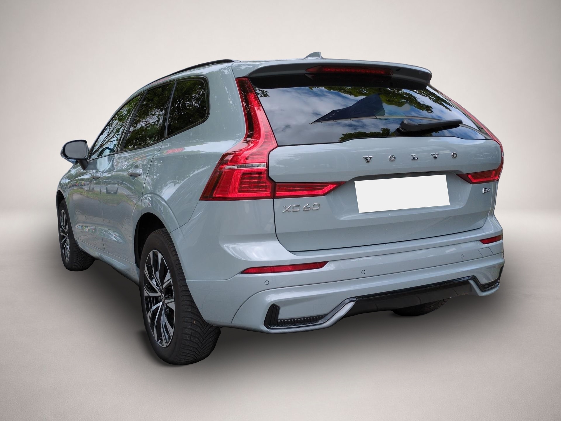 Volvo XC60 (01/2024, Benzin)